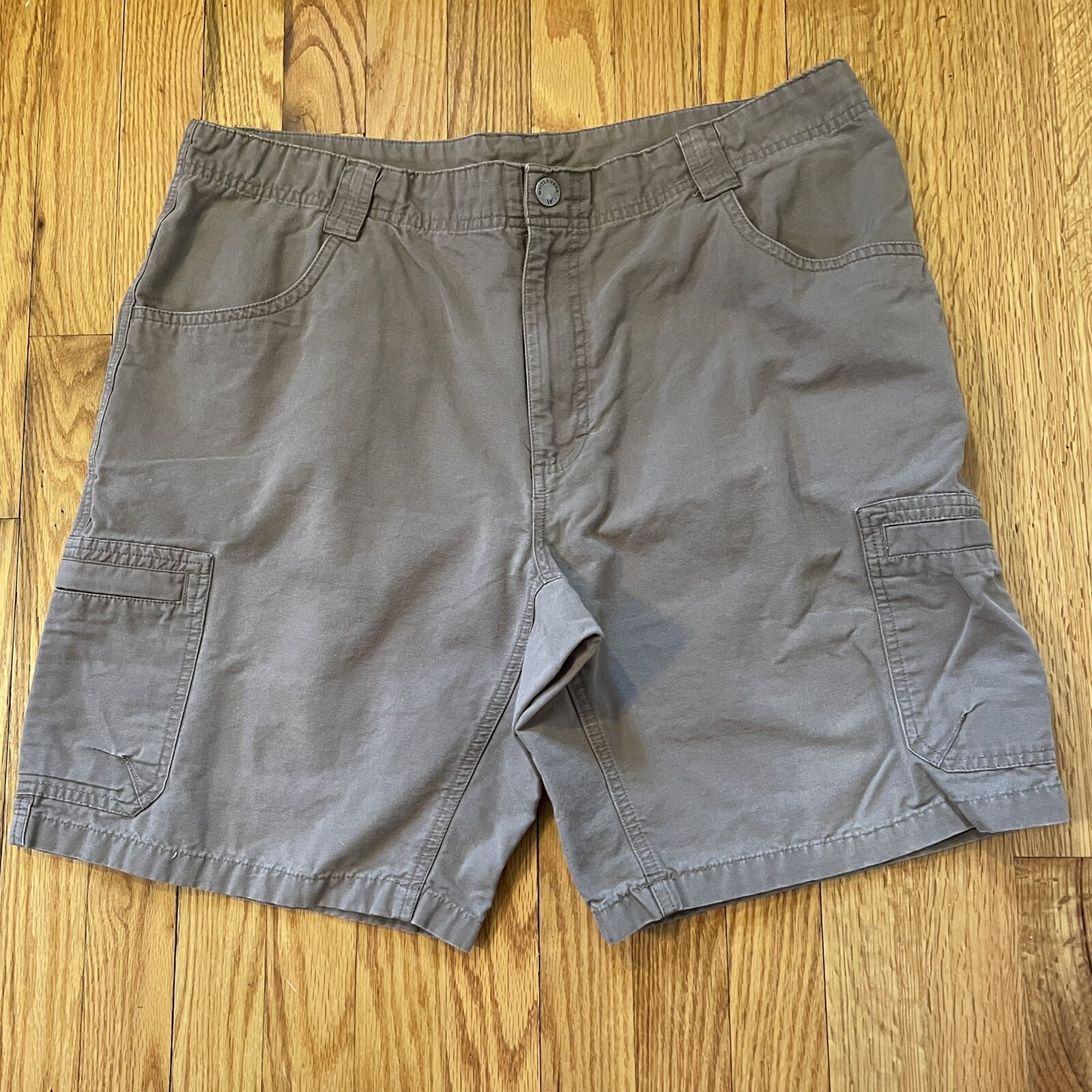 White Sierra Mens Shorts Size 36 Khaki Flat Front Car… Gem