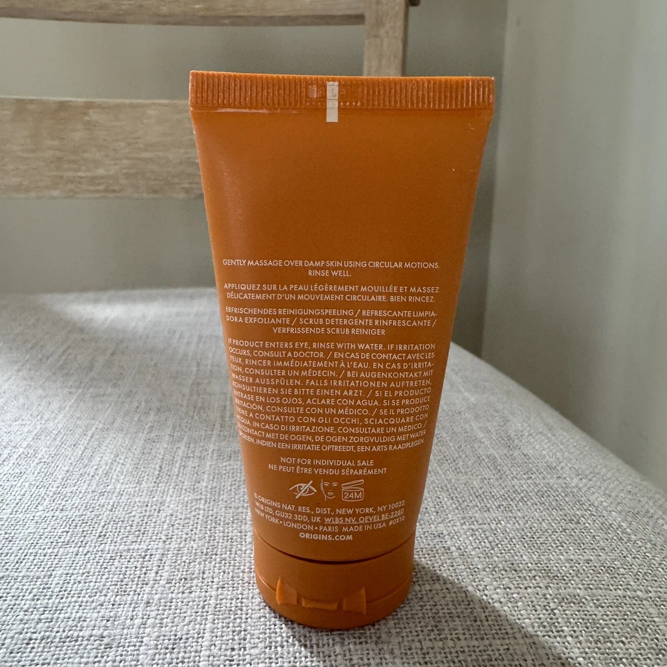 LIMPIADOR EXFOLIANTE REFRESCANTE ORIGINAL GINZING 1,7 OZ/50 ml Nuevo Foto 2 de 2