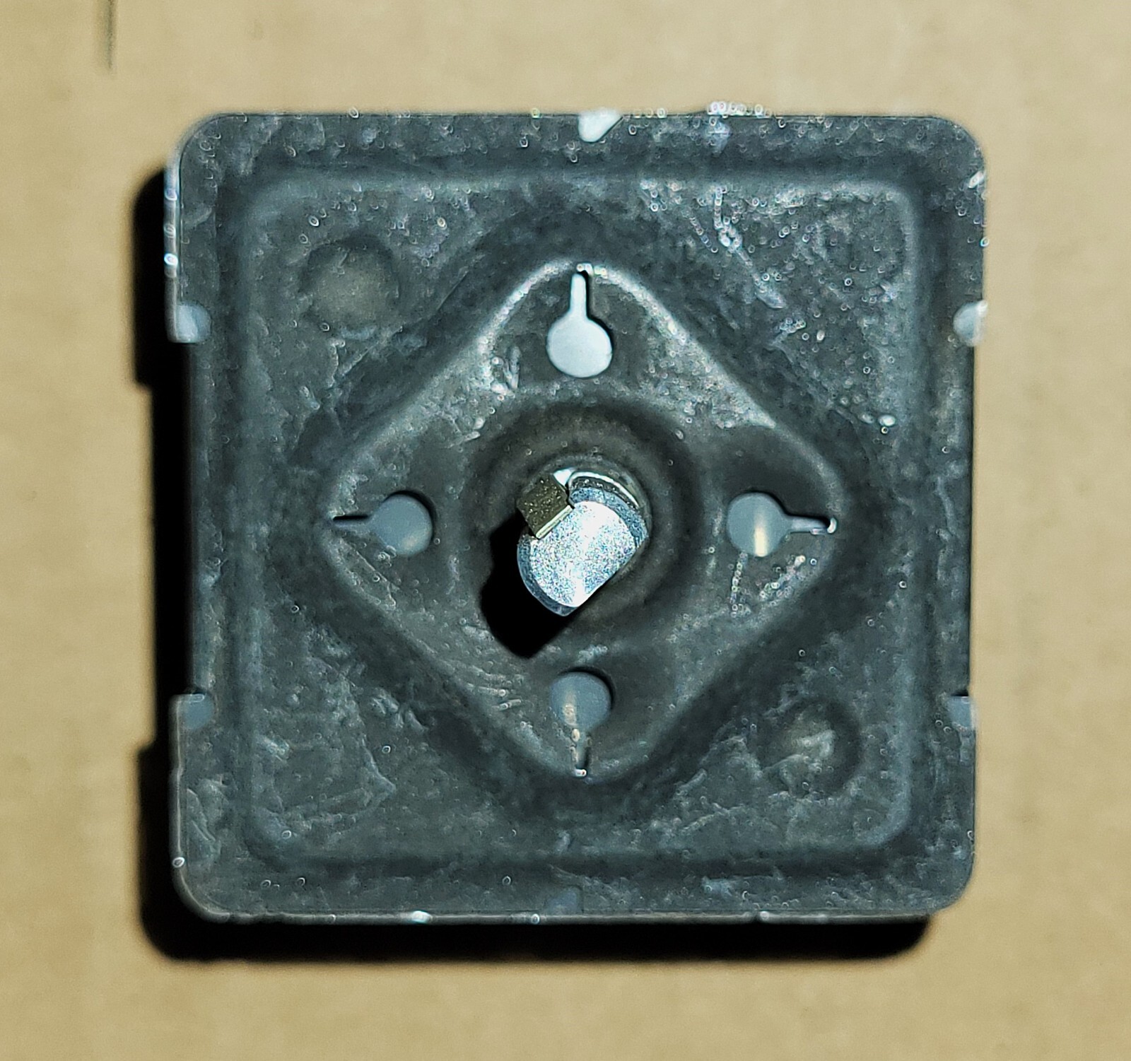 Picture 1 of 3