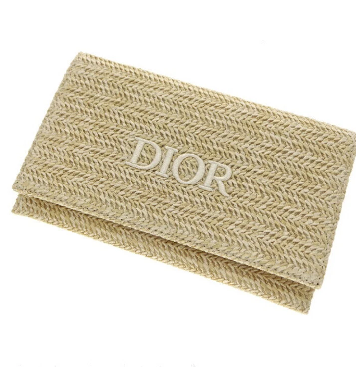 Dior clutch store