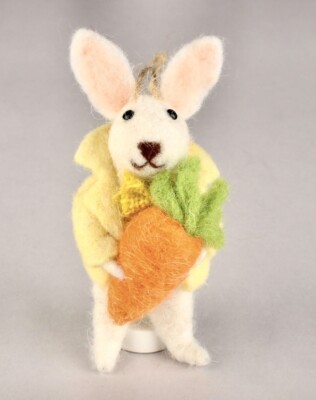 Filz Osterhase Hase Hängedeko Frühling gelbes Fell Karotte Geschenk