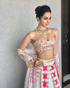 lengha set