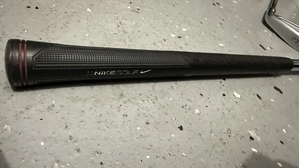 Juego de hierros para palos de golf Nike Victory rojo forjado cavidad dividida 3-PW RH Foto 4 de 4