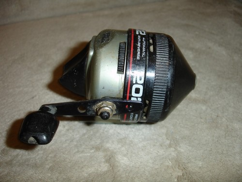 Lot of (3) Vintage Zebco 202 Fishing Reels Made in USA - 第 2/20 張圖片