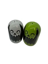 AssPizza 2022 Salt & Pepper Shaker