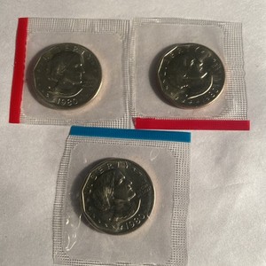 1980 P/D/S Susan B Anthony Dollars, UNC, 3-coin lot, in mint cello. 
