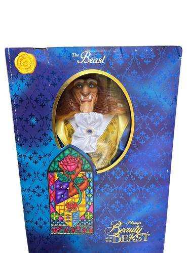 Muñeca Disney BEAST "La Bella y la Bestia" Colección Signature 3ª en Serie *NUEVA EN CAJA* - Imagen 3 de 16