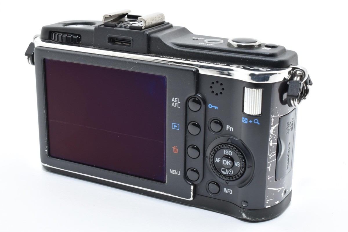 Olympus PEN E-P2 12.3MP Digital Camera - Black (Kit w/ 14-42mm