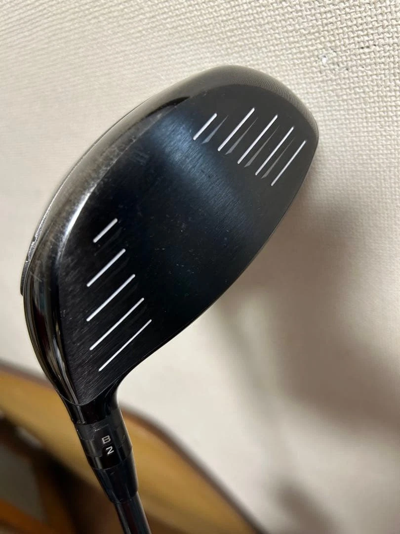 Titleist 915D2 9.5 deg Driver Fujikura Speeder 515 S Flex RH