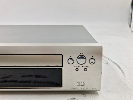 DENON DCD-F102 CD Player - Not Working, For Parts, 220-250V - Image 3 of 4