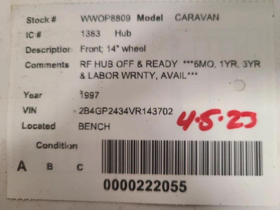 Buje de rueda delantera usado se adapta a: Dodge Caravan 1997 rueda delantera 14`` grado A Foto 3 de 4