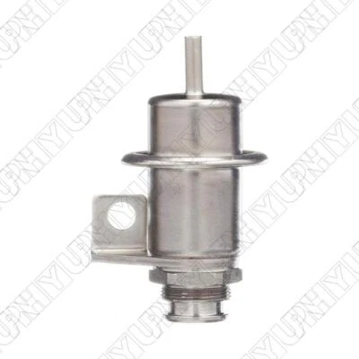 Fuel Pressure Regulator For Chevrolet Trailblazer Oldsmobile Bravada 02-04 4.2L - Image 1 of 4