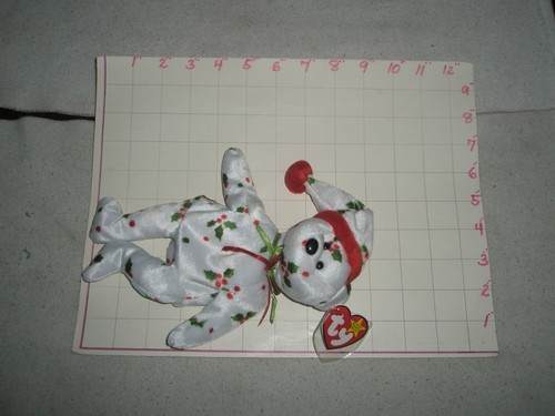 1998 HOLIDAY TEDDY Ty Beanie Baby 8 1/2" white bear w/ holly leaves & berries - Picture 9 of 9
