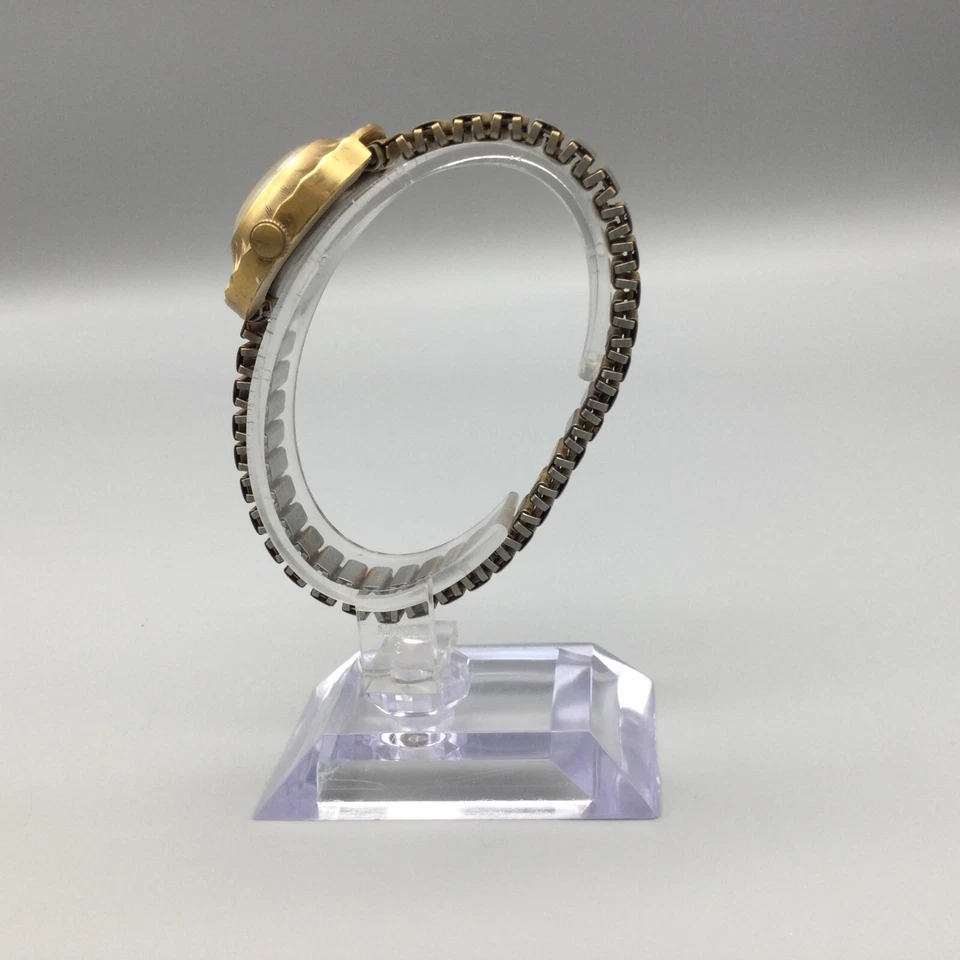 复古 Timex 手表女式 31 毫米金色弹力表带手动上发条 b8 — 第 3/4 张图片