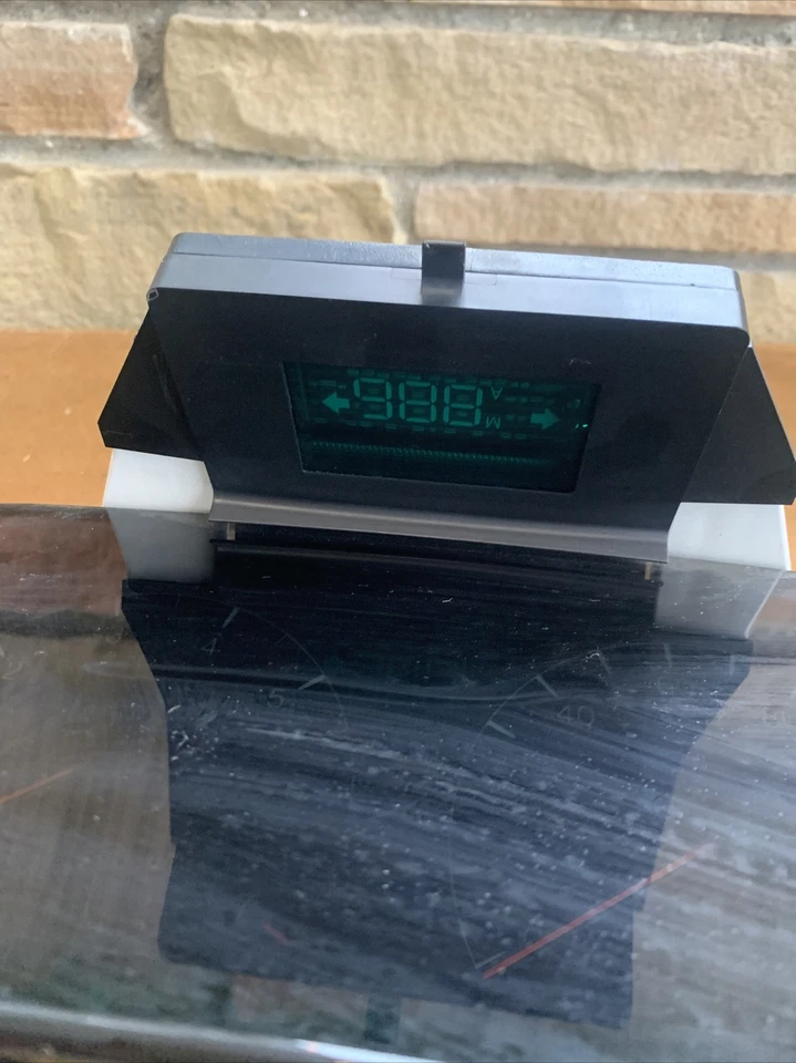 2001-2004 Cadillac DeVille velocímetro cluster fabricante de equipamento original 116K milhas - Imagem 4 de 4