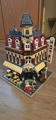 Lego Cafe Corner 10182 Creator Expert