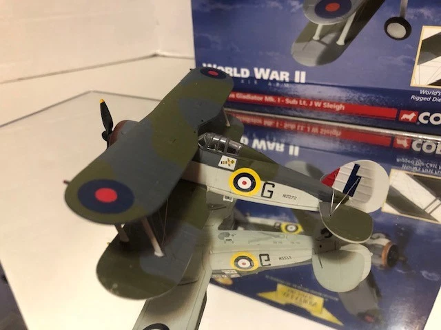 Corgi 1/72 Gloster Sea Gladiator MK. I- Sub Lt. J W Sleigh , # AA36202 - Image 4 of 4