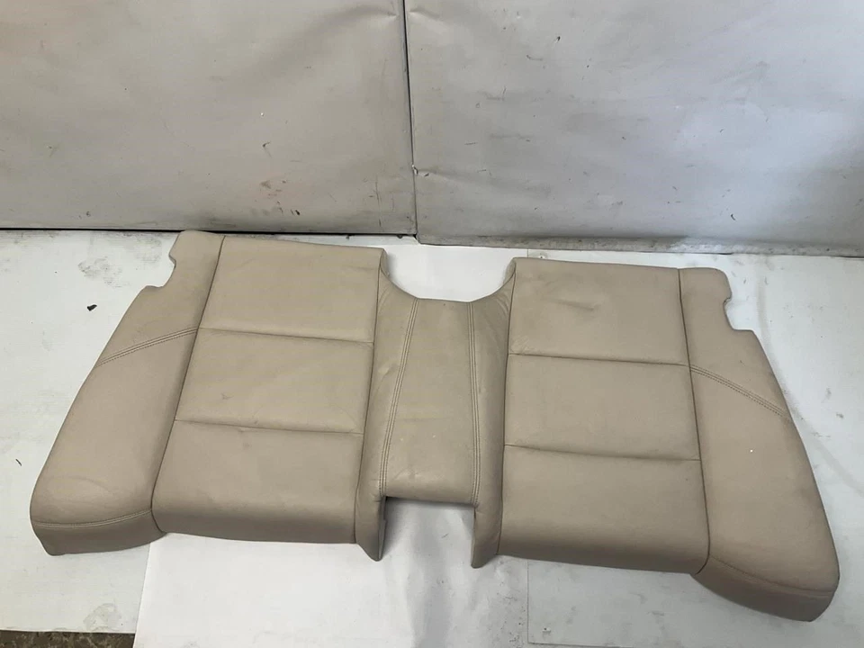 06-13 Volvo C70 T5 Convertible Asiento Trasero Pasajero Cubierta Cojín Inferior P Foto 3 de 4