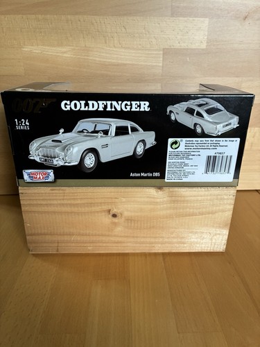 Modellautos 1:24 Aston Martin 007 Goldfinger - Bild 2 von 5