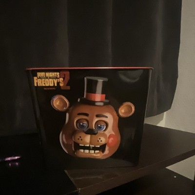 Five Nights at Freddy s 2 Metal Tin Lunchbox Container - Black & Red