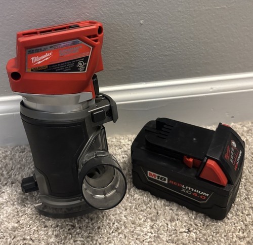 Milwaukee 2723-20 FUEL Compact Router M18 - Red lithium XC 4.0 Battery Included