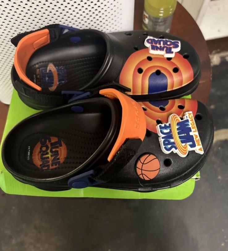 Crocs x Space Jam 2 Tune Squad Classic All-Terrain Clog Size 6M 8W NEW No Box image 6