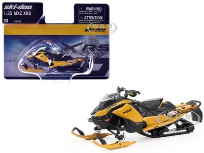 SKI-DOO MXZ XRS 20TH ANNIVESARY SNOWMOBILE YELLOW 1/32 BY BRP MODELS 60042