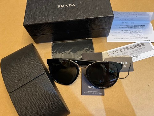 PRADA Sunglasses Unisex Eyewear Used Excellent Condition, Includes Accessories