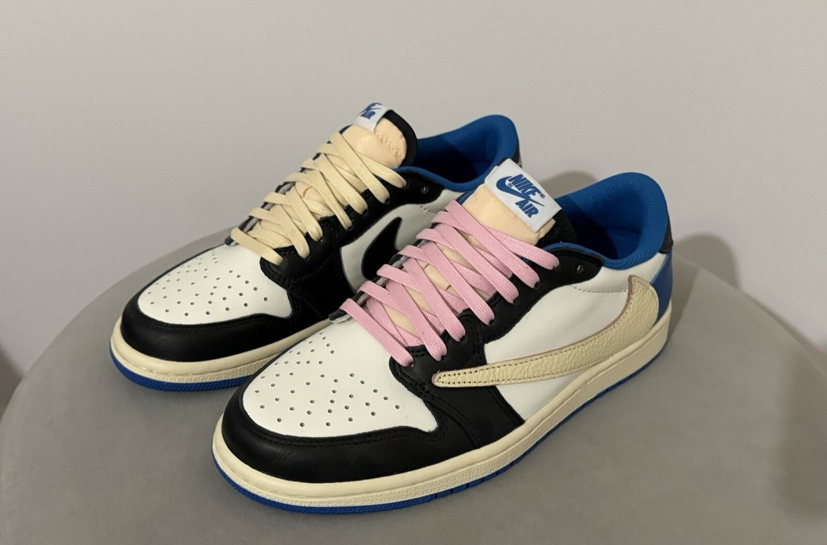 Nike Jordan 1 Low OG 21cm トラヴィス　travis Travis Scott x Air Jordan 1 Low OG “Medium Olive” Drops on