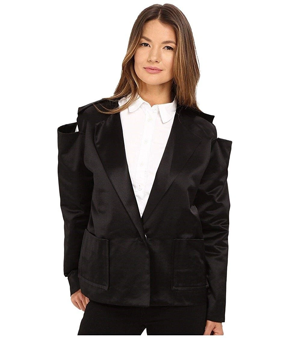 Cold top shoulder jacket