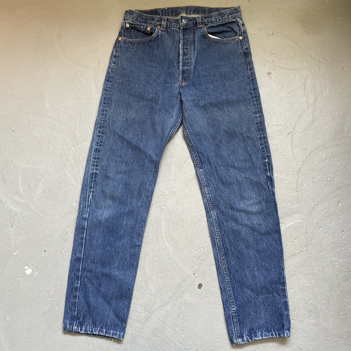 Vintage Levis 501 XX Medium Wash Blue Denim Jeans Made In USA