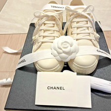 CHANEL Camellia Sneakers White Leather Flower 3D CC Logo Size 36 w/Box Excellent