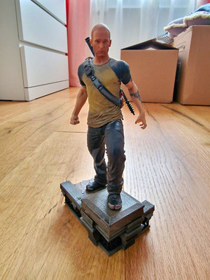 Cole MacGrath Statue inFAMOUS 2 Hero Edition Collector's Edition PS3