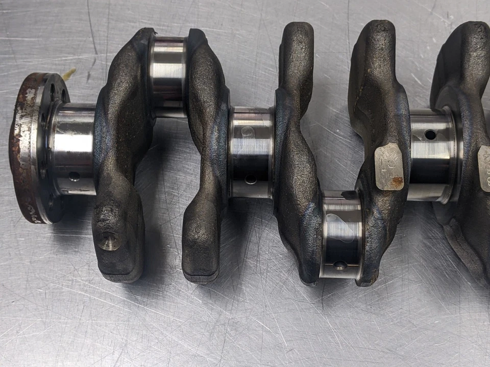 Стандартный коленчатый вал для гибрида Lexus CT200H 1.8 1341113900 11-13 годов выпуска - Изображение 4 из 4