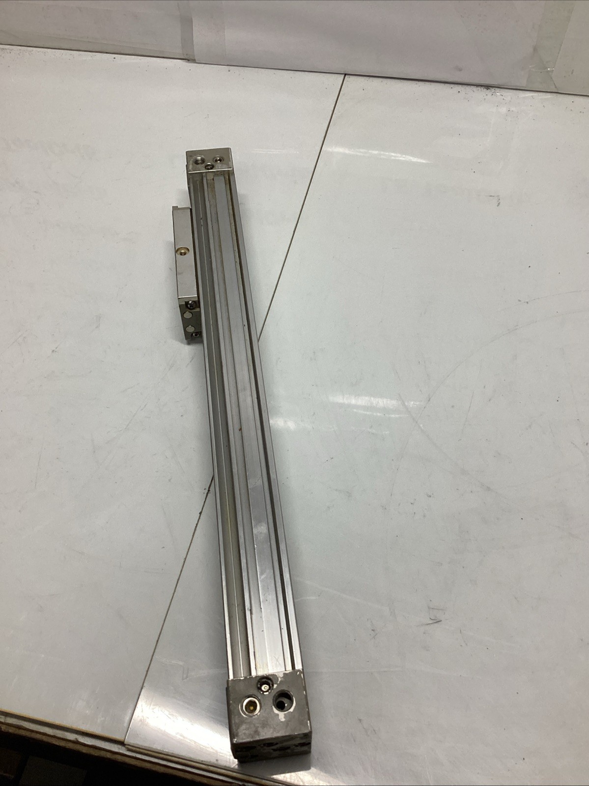 Rodless Pneumatic Air Cylinder Linear Slide Actuator w/ Carr