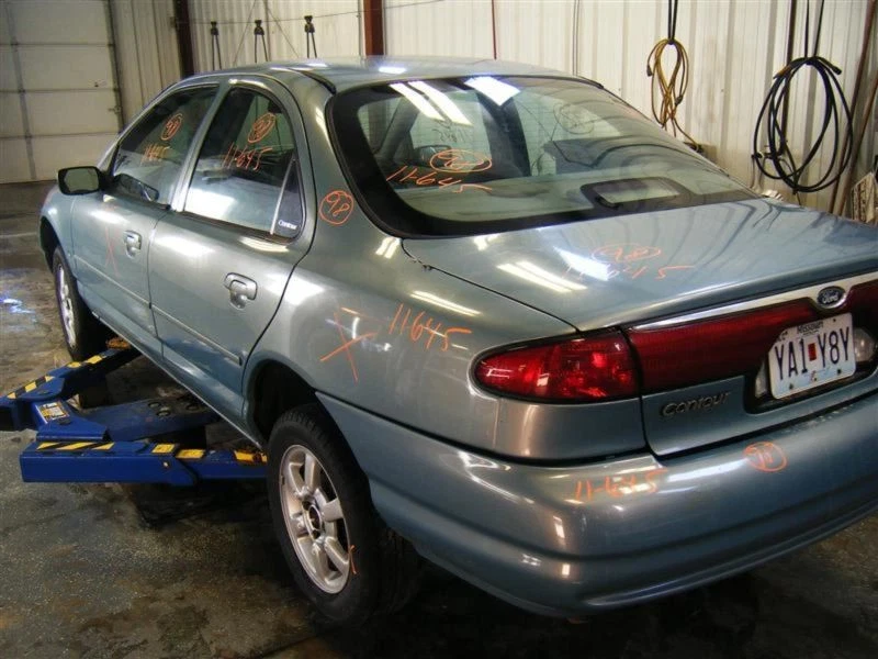 AC Condenser Fits 99-02 COUGAR 10726 Foto 2 de 4