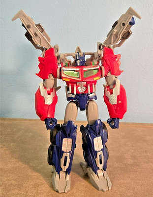 Transformers Prime Beast Hunters Optimus Prime INC. Ionic Pulse Voyager Class