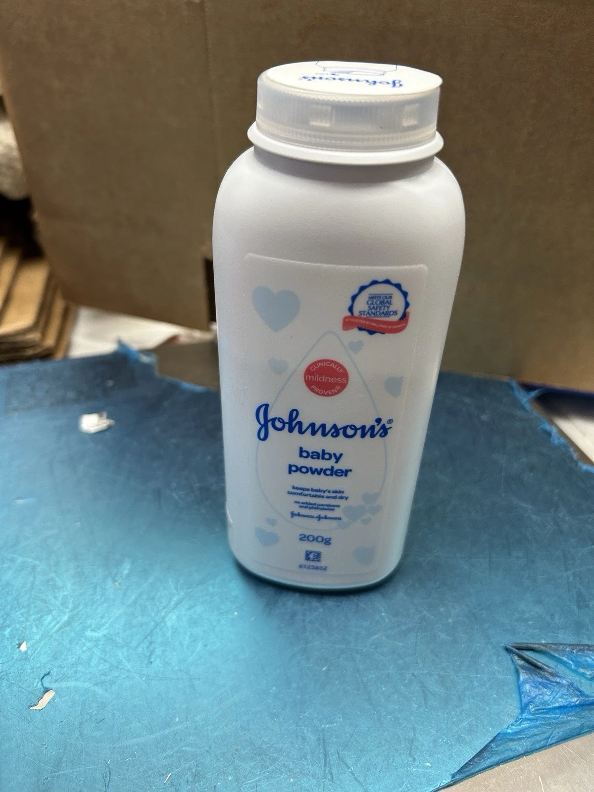 Johnson’s Baby Powder Original talc 200G Pack Of 1
Opens in a new window or tab
