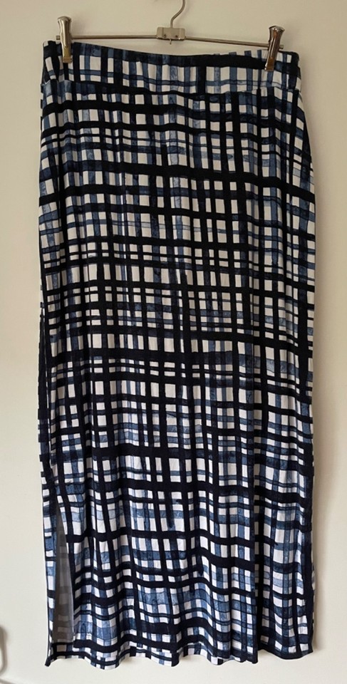 TS Bamboo/Elastane Maxi Skirt Indigo Pattern Sz.XS(W: 82cms+ elastic)