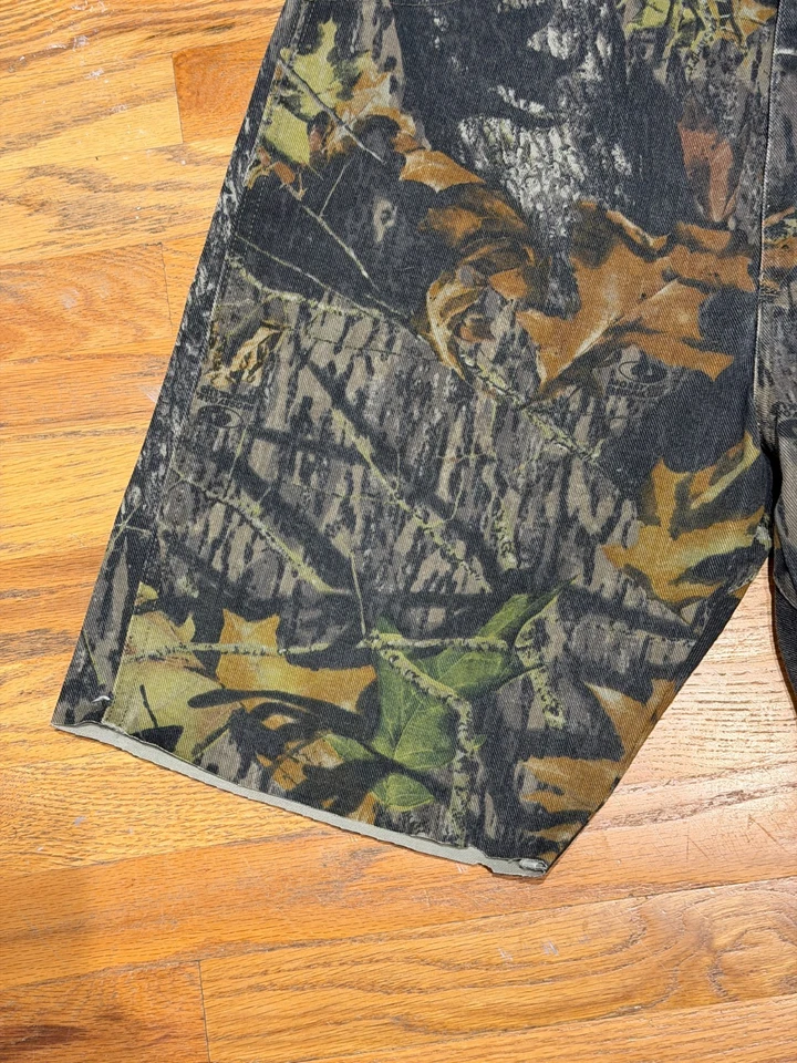 Wrangler Pro Gear Realtree Hunting Camo Jorts Jeans PG001MO Mossy Oak Mens 40x10 - Image 4 of 4
