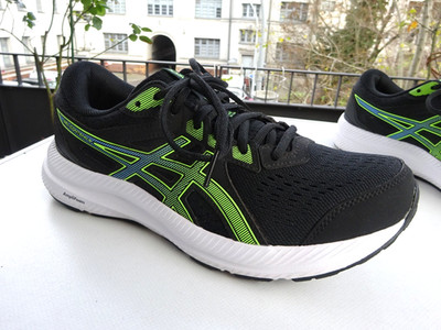 ASICS 1011B492 GEL-CONTEND 8 Herren Schuhe Sneaker Laufschuhe Gr.42(UK7,5) Neuw