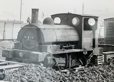 Vintage colour / b/w photographs diesel/ electric trains /steam trains    # 23