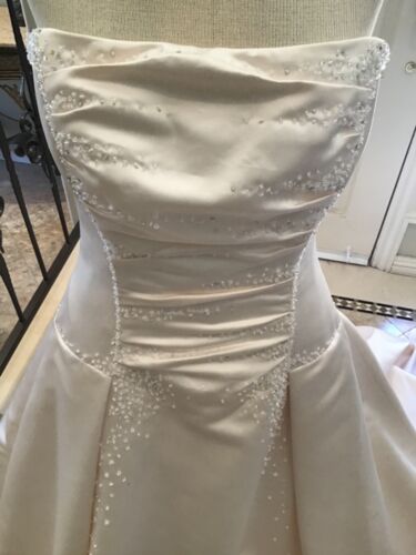 Maggie Sottero COUTURE NEW Wedding dress Bridal gown Corset lace up 8 Champagne - Picture 2 of 5