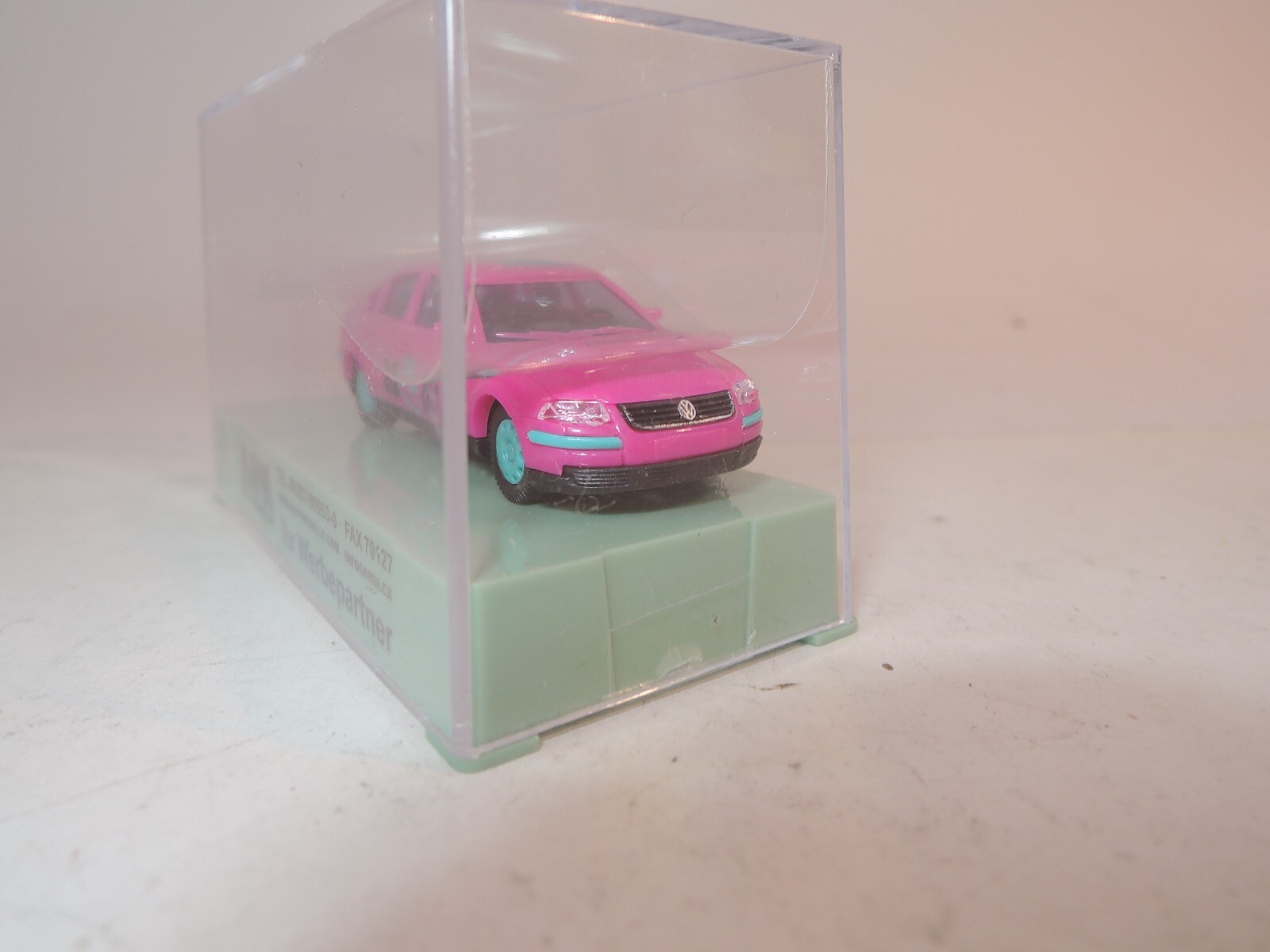 Picture 2 of 4