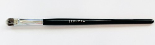 SEPHORA Pro Flat Concealer #76 + Make Up For Ever Flat Eye Shader Brush #220 - Picture 7 of 10