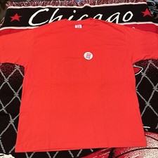 Vintage Hanes Her Way Made in the USA Red Blank Single Stitch T-Shirt Size Large