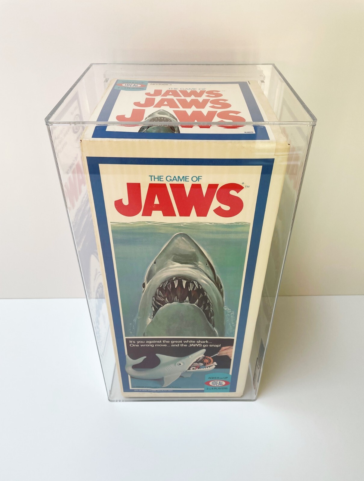 Auction: Vintage 1975 The Game of Jaws – MISB Factory Sealed – AFA 80 Near Mint