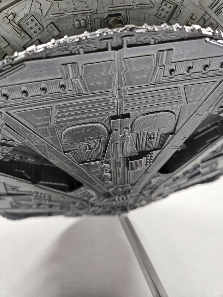 MONOGRAM 1978 MODEL KIT BATTLESTAR GALACTICA CYLON BASE STAR BUILT