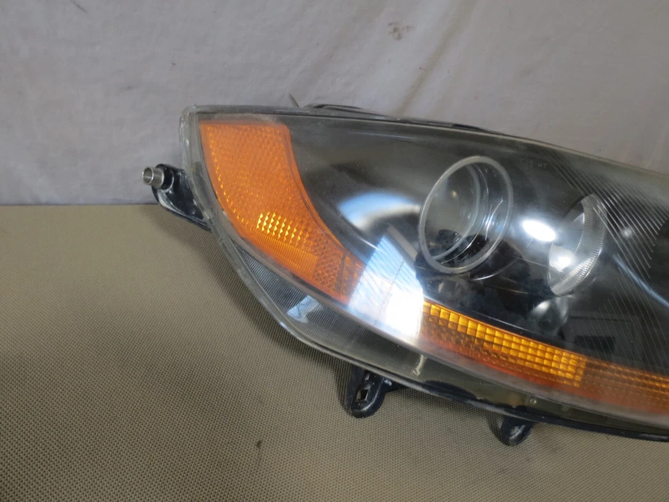 ✅ 03 04 05 BMW e85 Z4 HALOGEN REGULAR Front Headlight Right PASSENGER Side OEM - Image 2 of 4