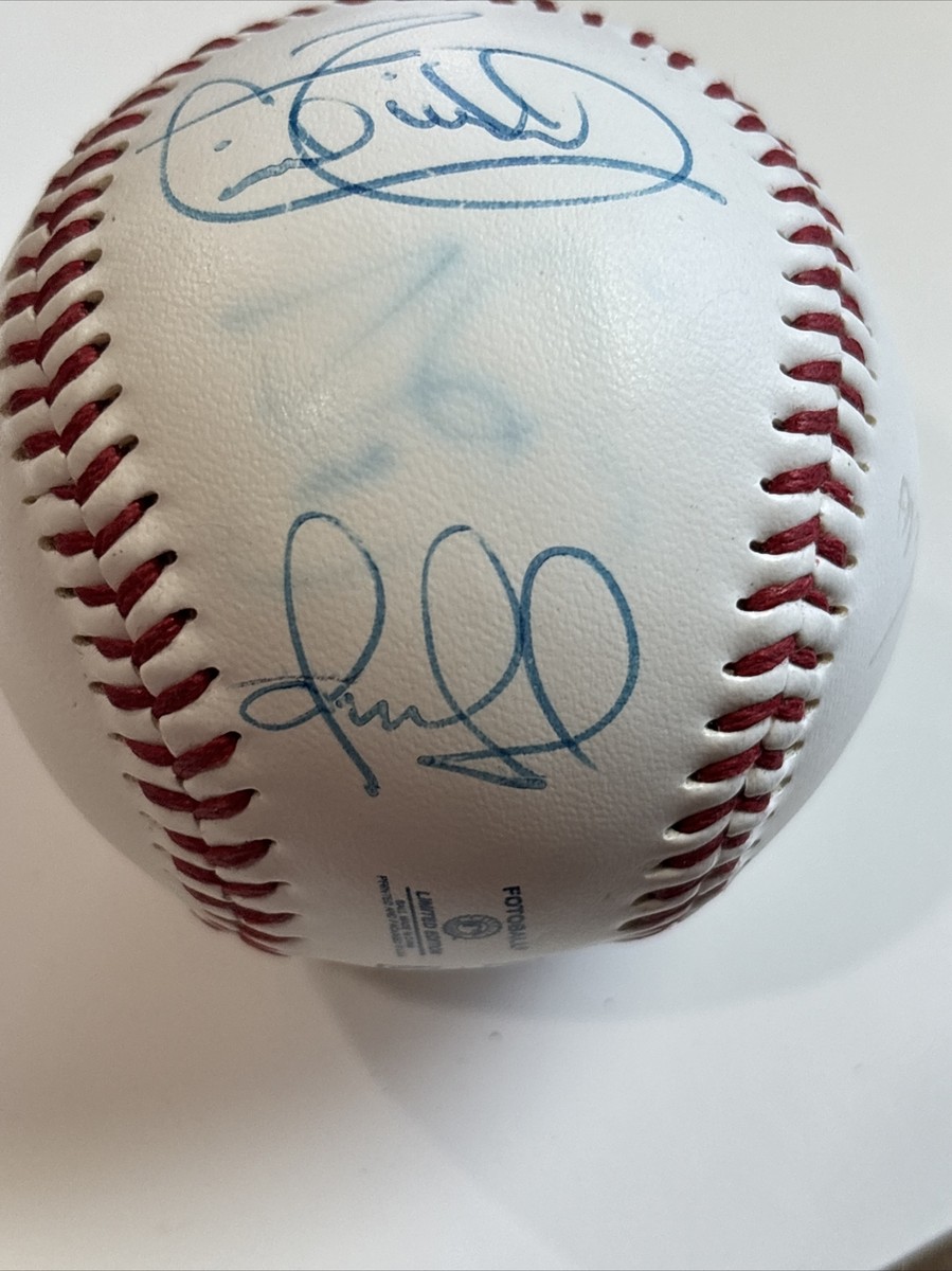 Omar Vizquel Autographed Signed Baseball With Others